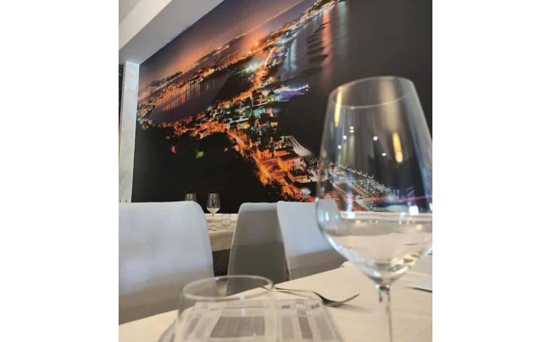 RISTORANTE - PIZZERIA - LOUNGE BAR TERRA DI MARE