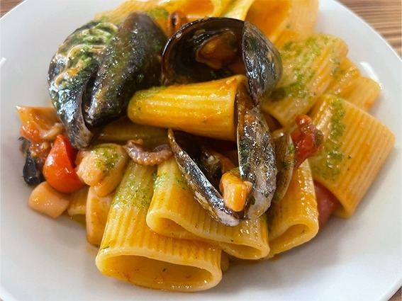 MAGNA TUT Paninoteca - Rosticceria