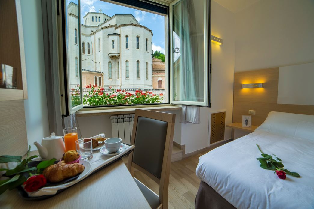 Gli spazi comuni dell'Hotel delle Rose a Cascia