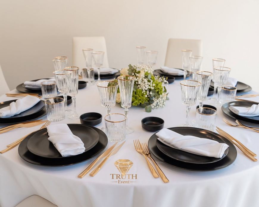Truth Event & Restaurant