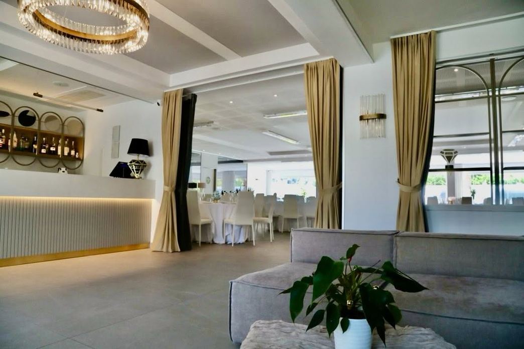 Truth Event & Restaurant