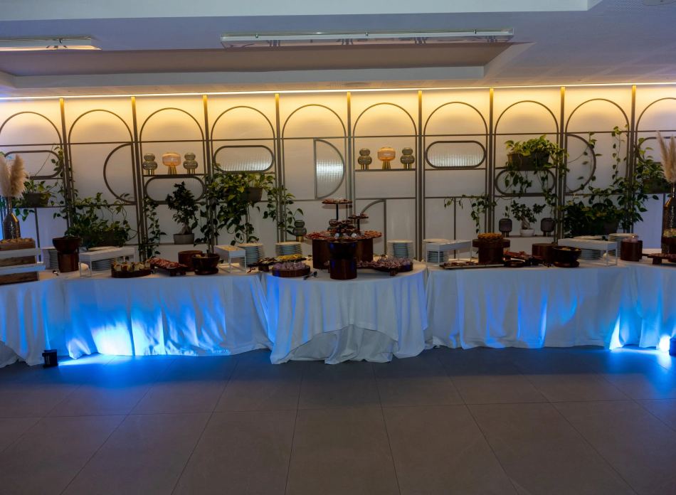 Truth Event & Restaurant