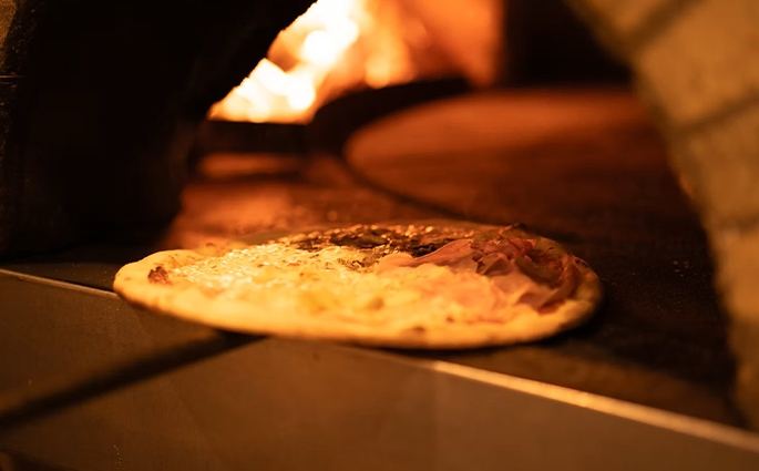 LA GIARA Ristorante Pizzeria