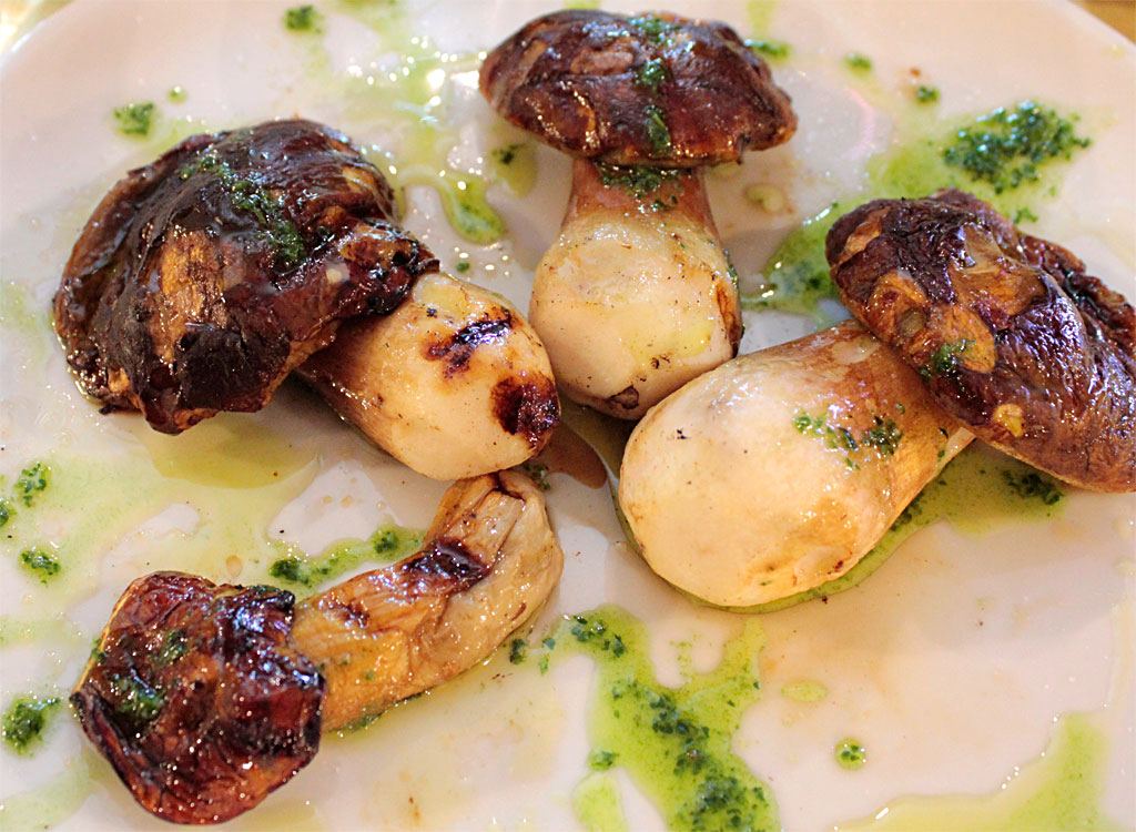 Funghi porcini arrosto con olio extravergine dell'Osteria Sienti'n Può