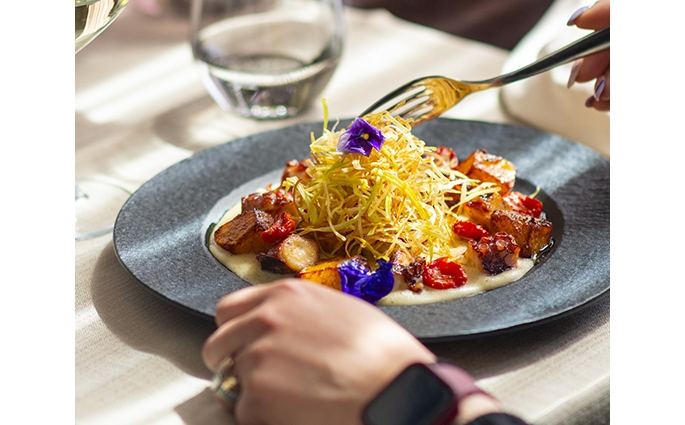 18/20 CUCINA & CANTINA