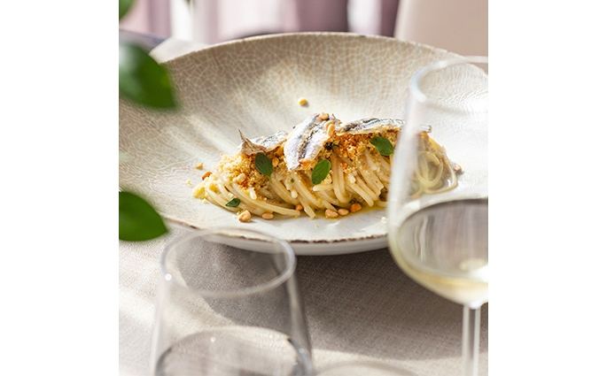 18/20 CUCINA & CANTINA