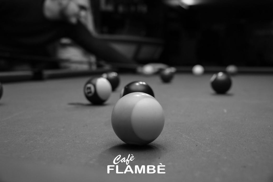 ''Flambé al Lago'' Concept Bar