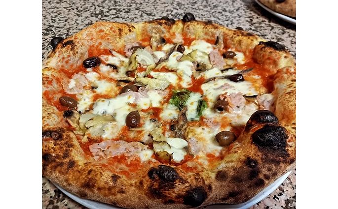PIZZERIA TUTTA 'NATA STORIA - di Luigi Pollice - Milano