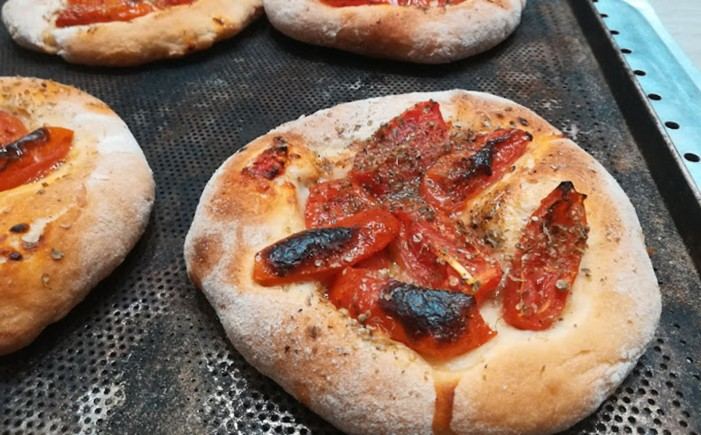 LA PUCCERIA DI MARY E VITO condivide questo riconoscimento con i suoi meravigliosi clienti