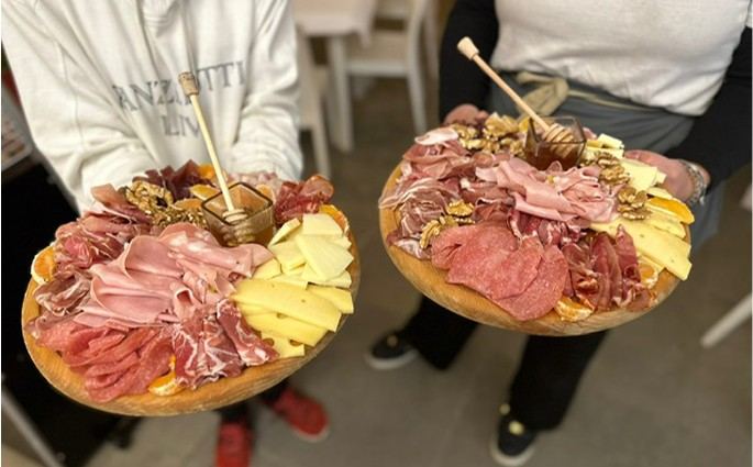 Ugo La Caffetteria Dal 1962 - Panzerotti Live
