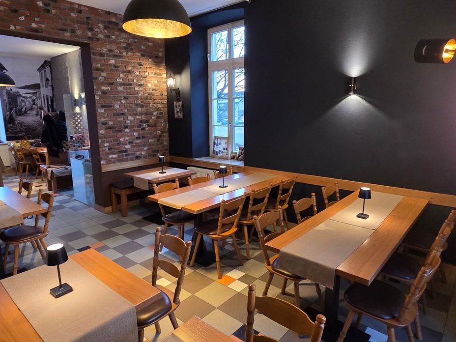 Bistro Pizza Di Bella