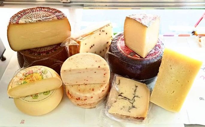 ''MARIO CHEL DAL FORMADI'' DI BERTOSSI LUCIA - Cassacco - Ambulante di Formaggi e Latticini