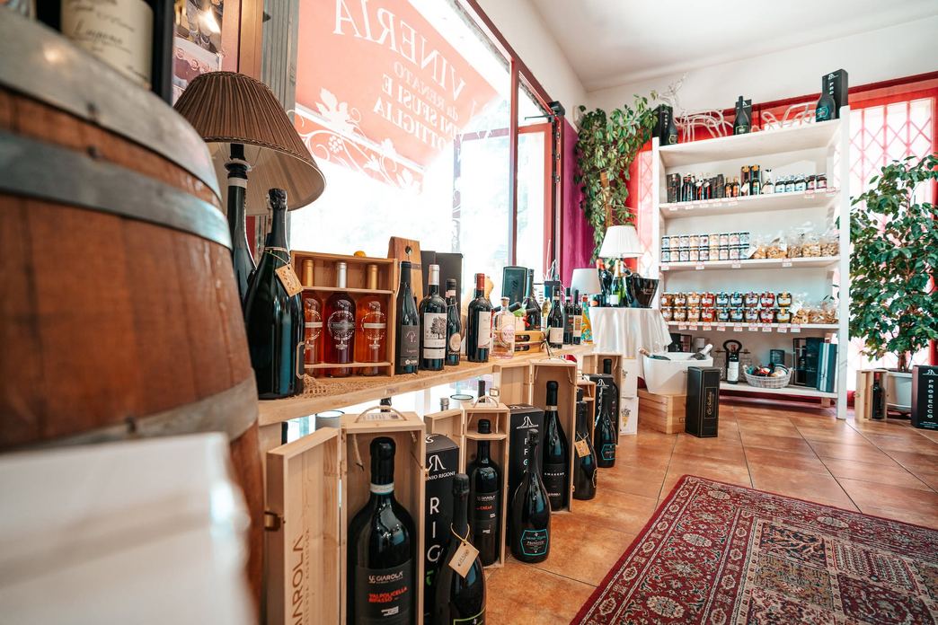IN VINERIA DA RENATO