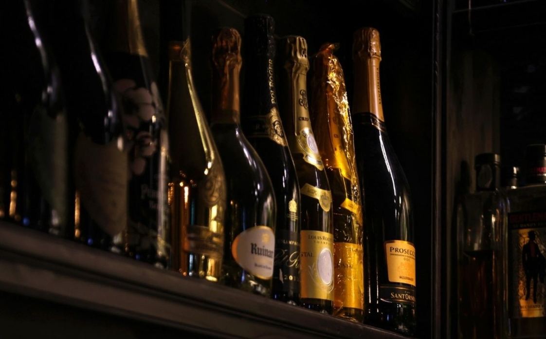 AUGUSTO WINE/BAR RESTAURANT