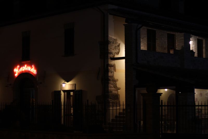 Spazio interno di Hazienda Ristorante Cafe' a Cannara