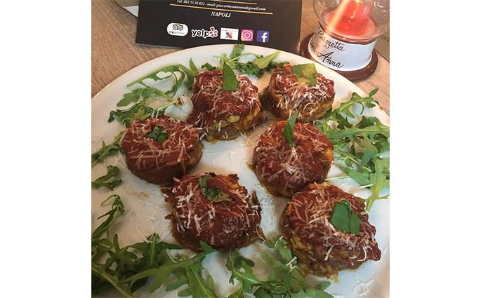 Trattoria & Pizzeria - Piazzetta Sant'Anna - DAL PAVAROTTI DEL GUSTO