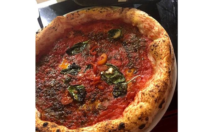 Trattoria & Pizzeria - Piazzetta Sant'Anna - DAL PAVAROTTI DEL GUSTO