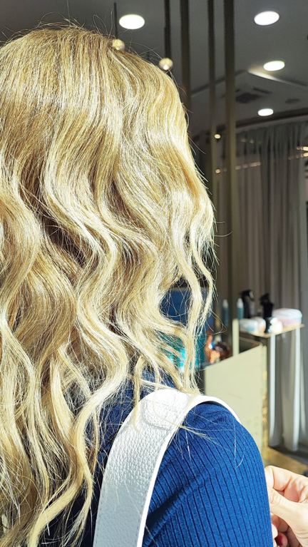 VENICA HAIR STUDIO